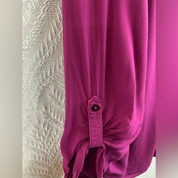 Intro Pullover tunic / Henley-style blouse. - Picture 8 of 10